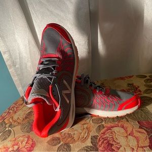 New balance Fuchsia wings